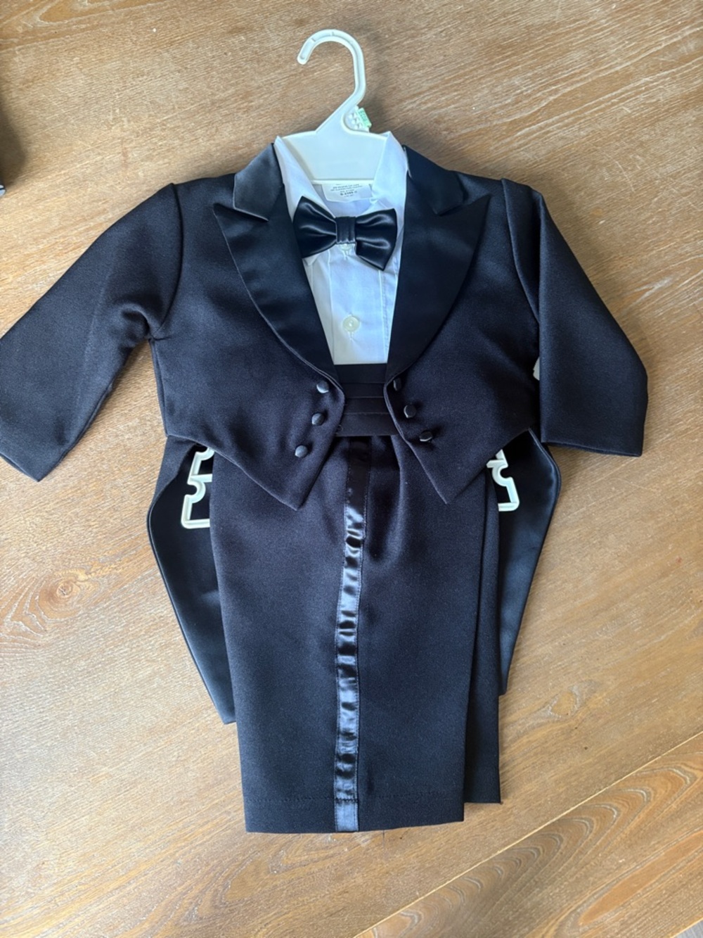 New Baby Tux 18-20mo